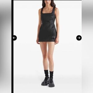 Prada Elegant Black Sleeveless Dress